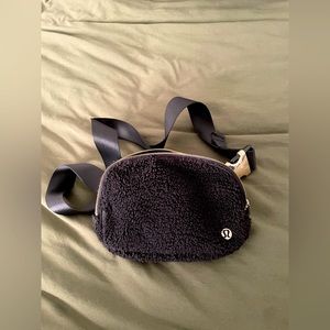Lululemon fleece belt bag